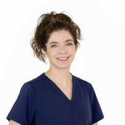 Tierärztin Sara Hollunder
